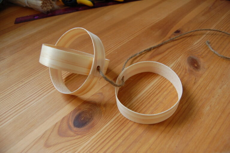 How to make Wood Veneer Ornaments northstory + co.